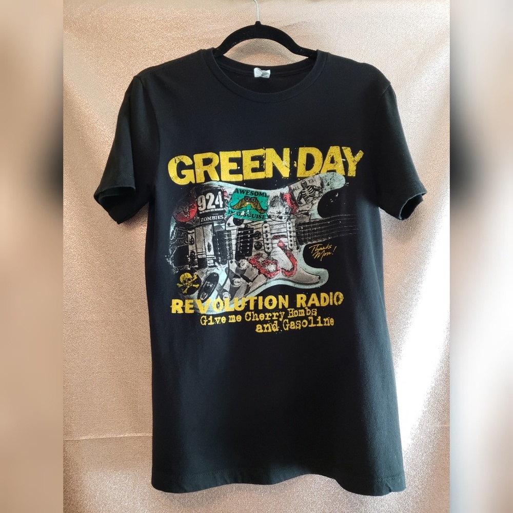 Green Day Graphic Band Tee XS - Picture 1 of 7